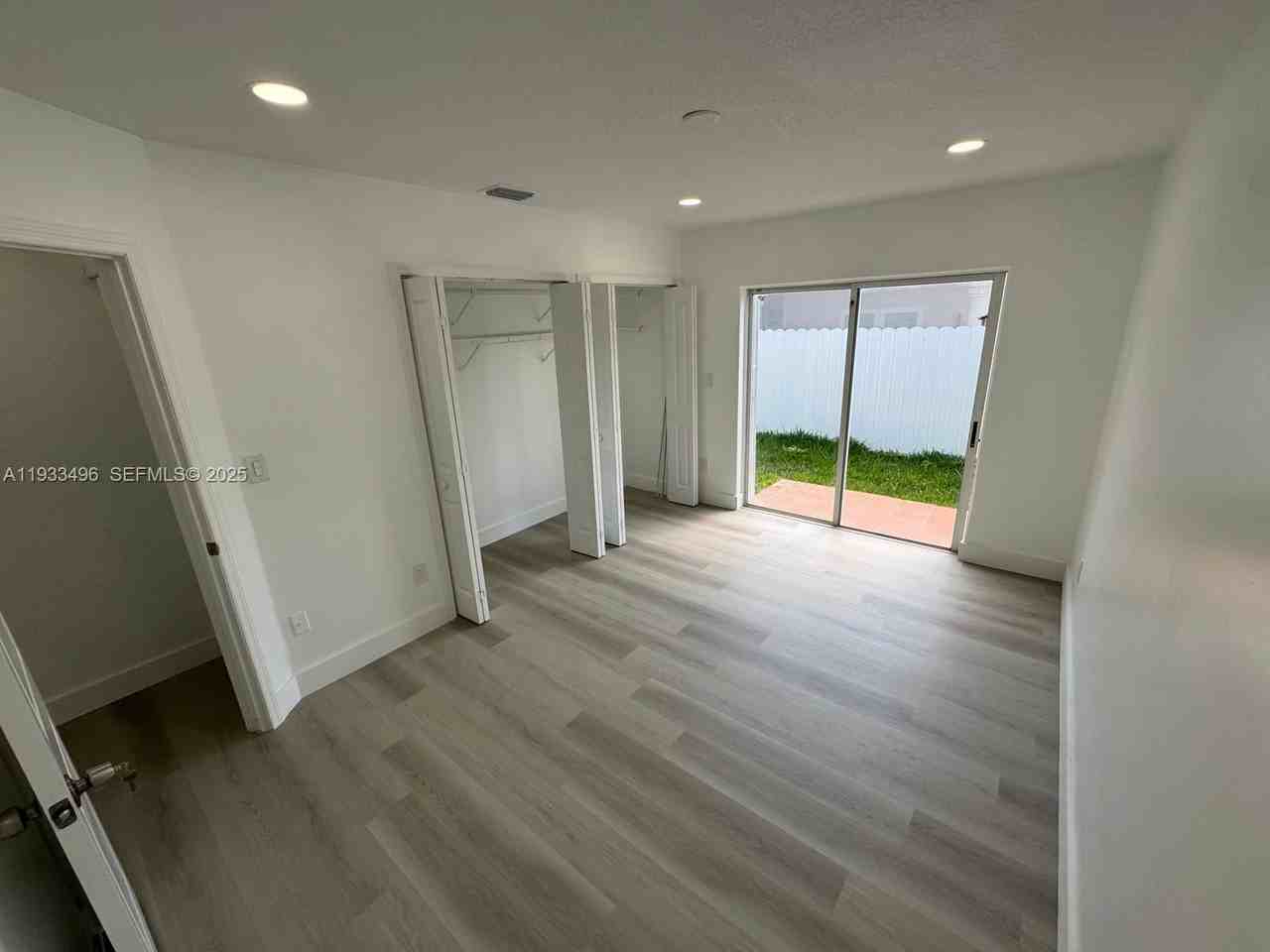 8754 Nw 149th Ter - Photo 6 of 8