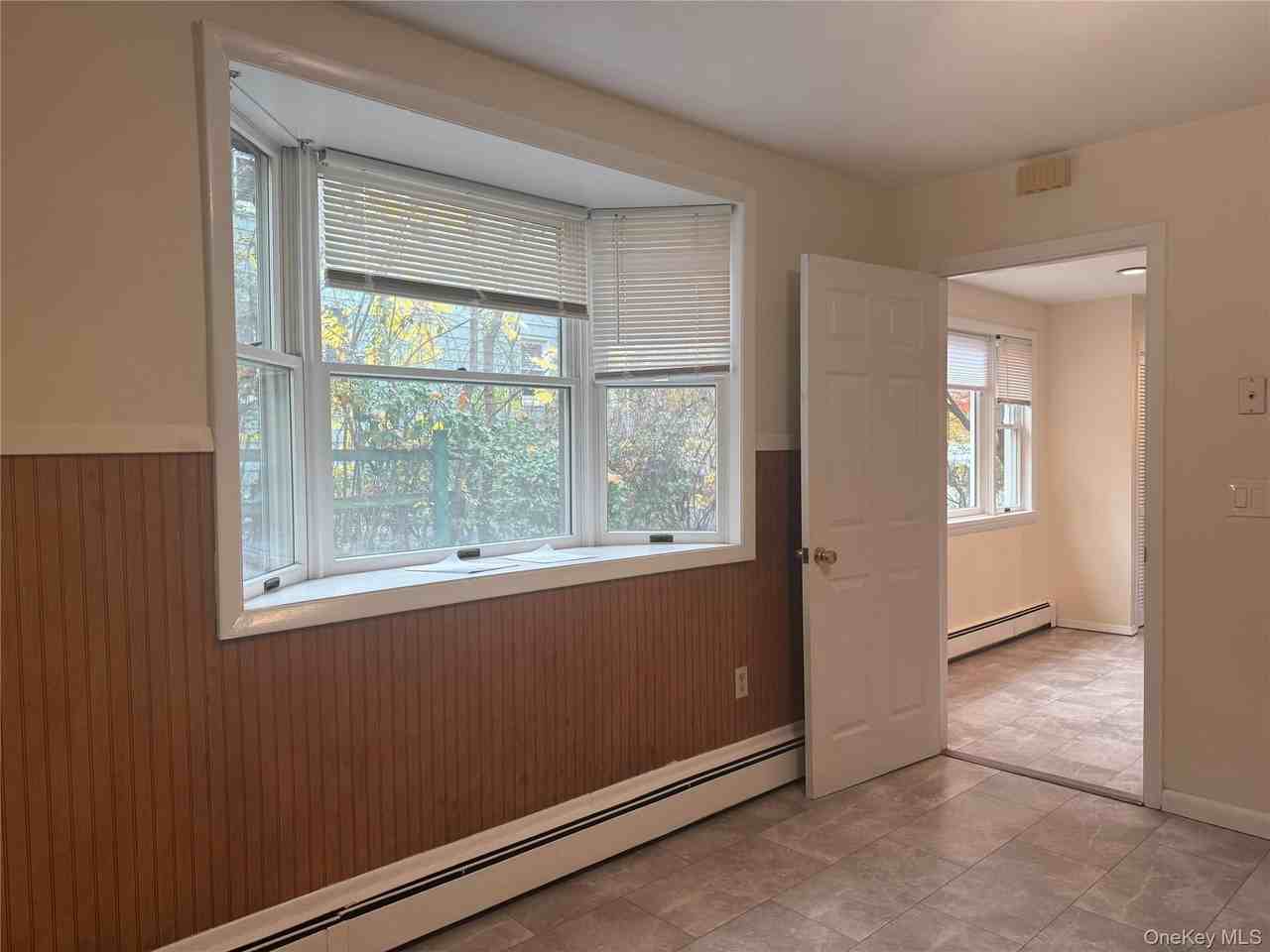 100 Pocantico St - Photo 7 of 16