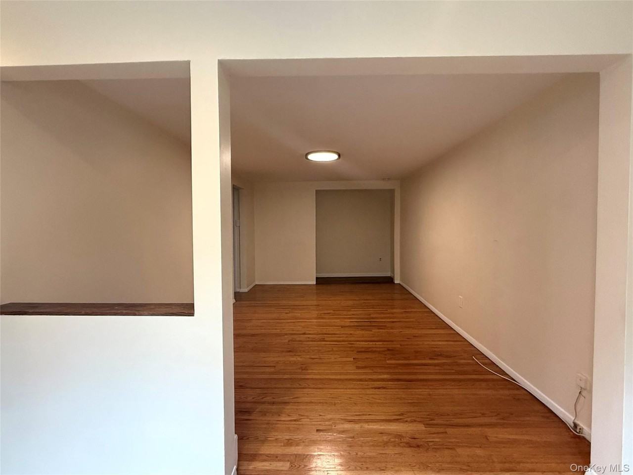 100 Pocantico St - Photo 3 of 16