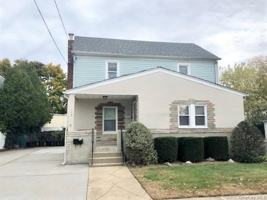 featured image of 105 Burtis St Apt 1 #1