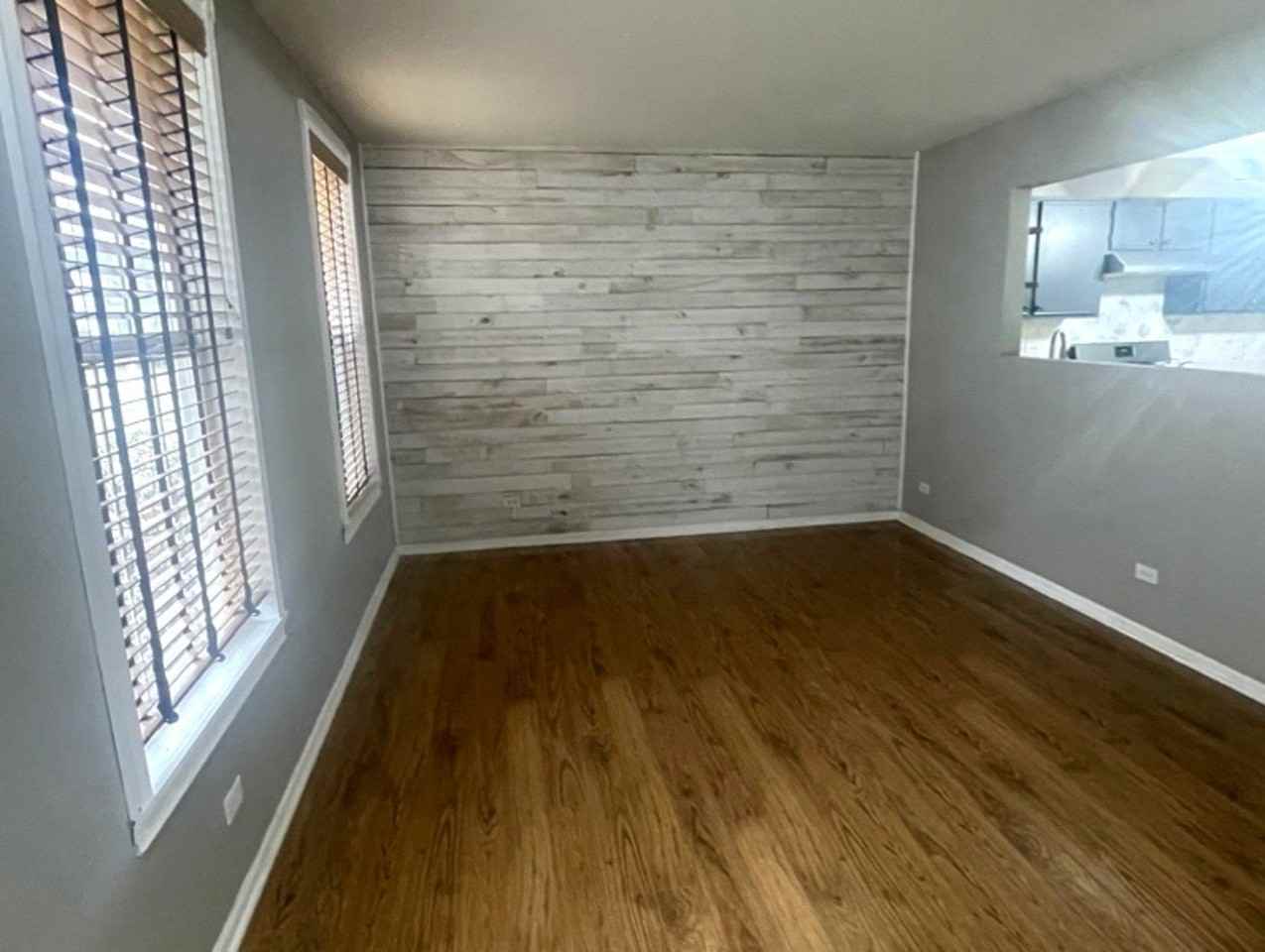 939 Symphony Dr - Photo 5 of 25