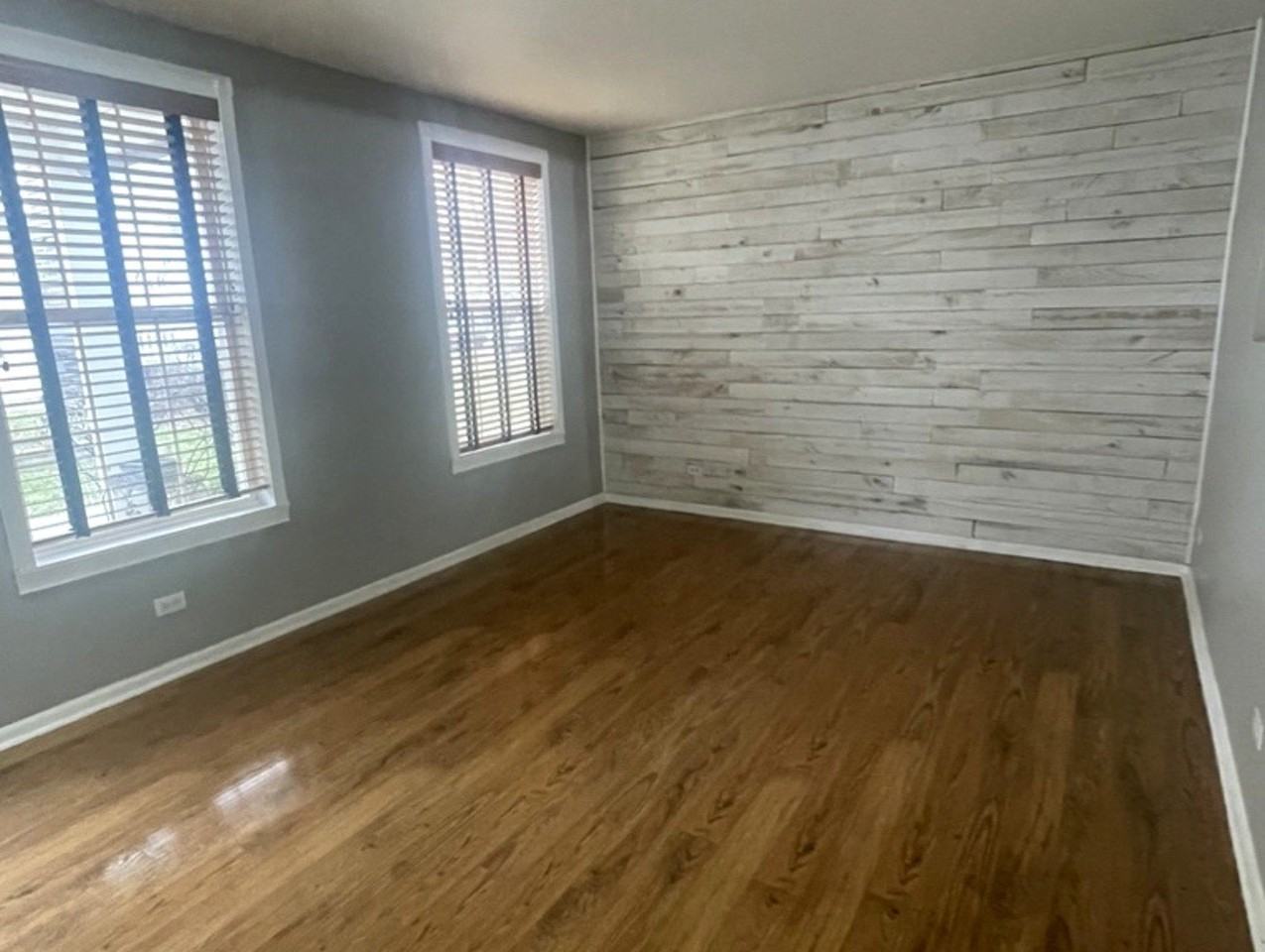 939 Symphony Dr - Photo 6 of 25