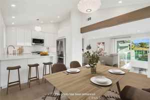 featured image of 372 Locust St