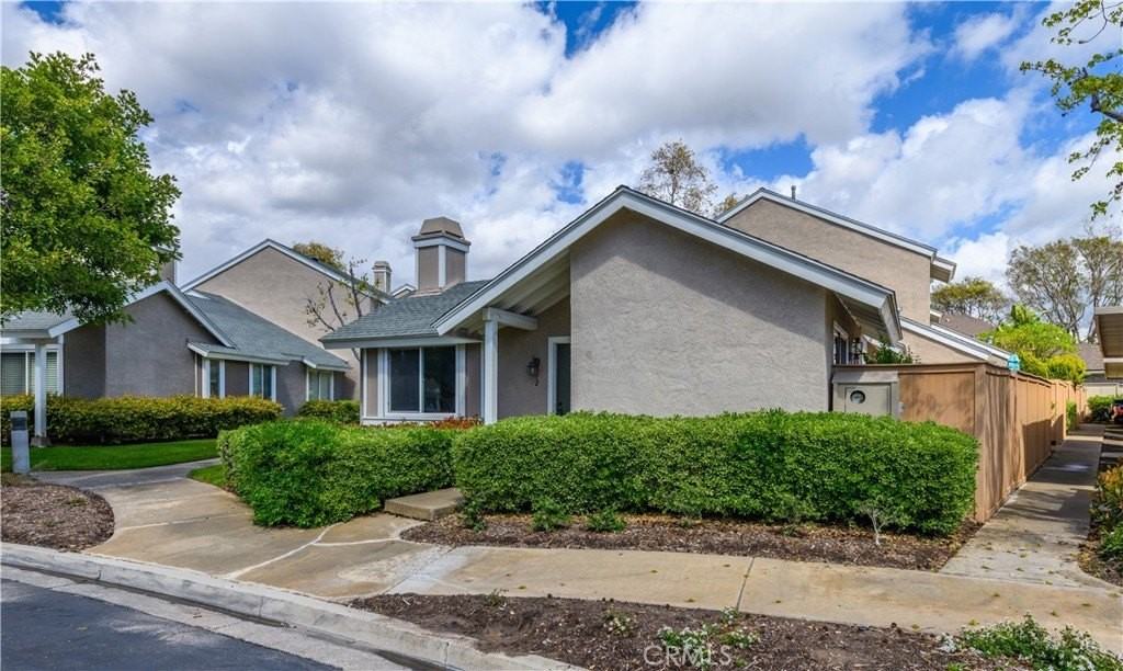 2 Hollowglen #7 - Photo 4 of 31