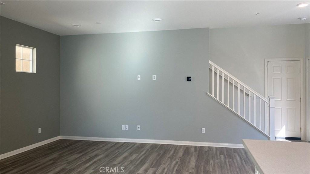 16035 Dexter St - Photo 3 of 14