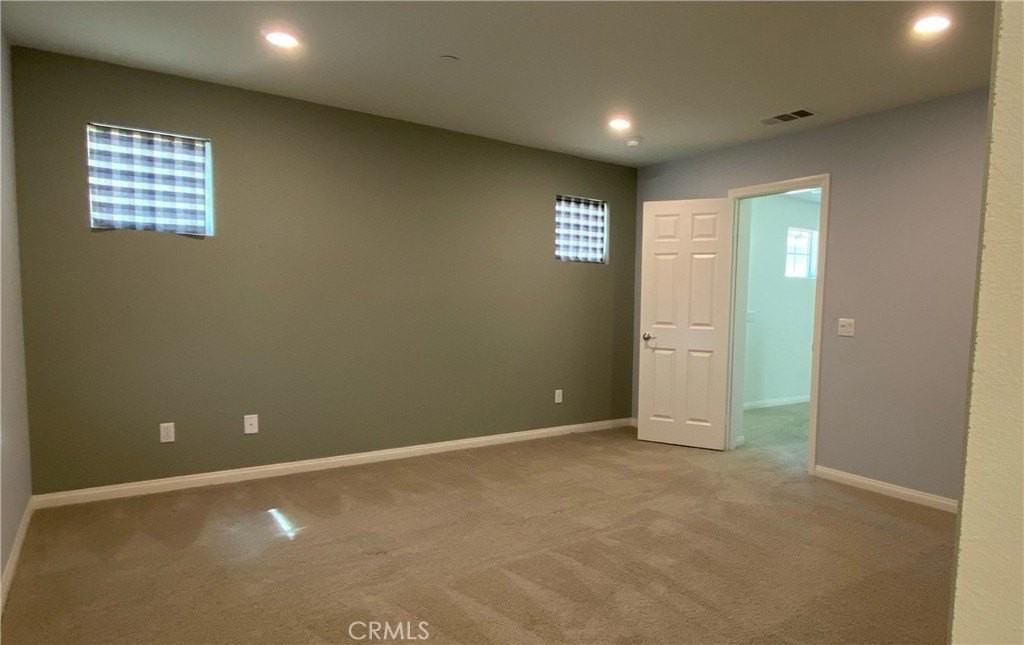 16035 Dexter St - Photo 5 of 14