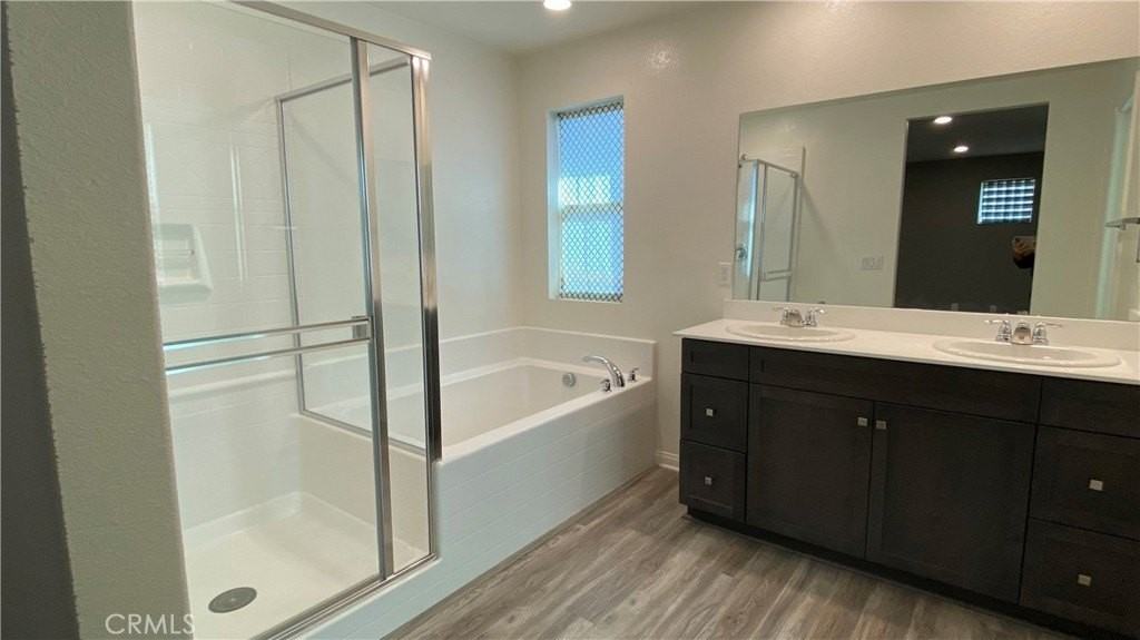 16035 Dexter St - Photo 6 of 14