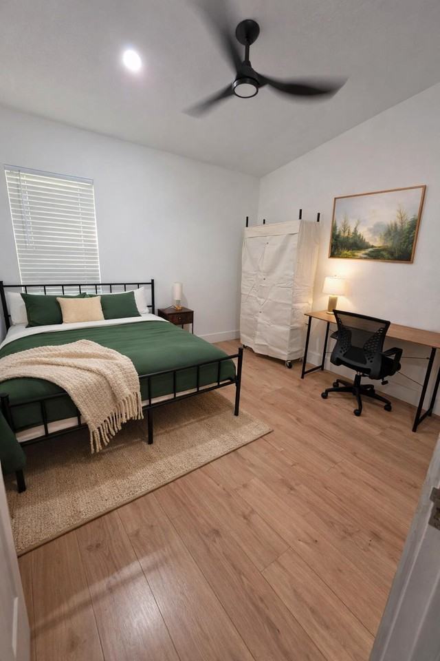 Oak Hollow Cir - Photo 2 of 2