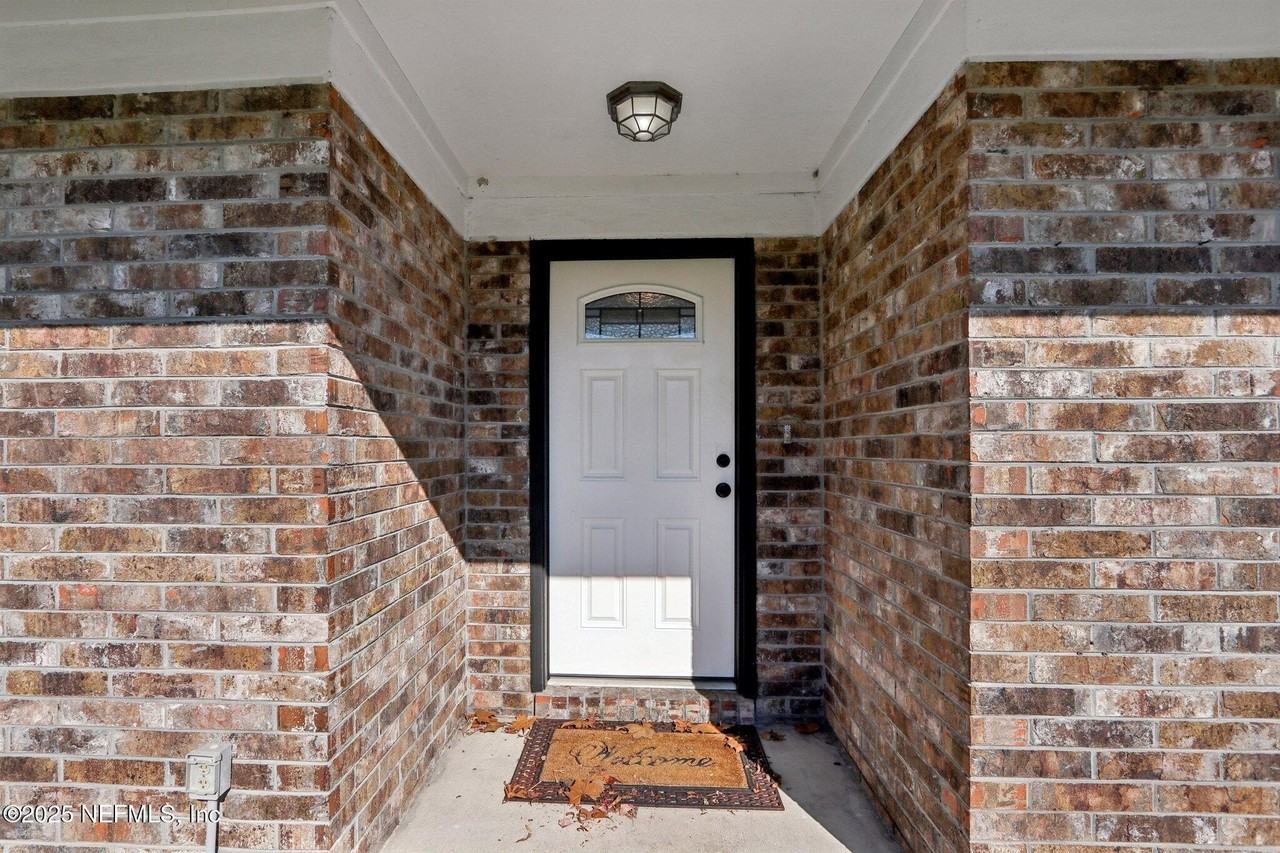 1854 Lakotna Dr - Photo 6 of 42