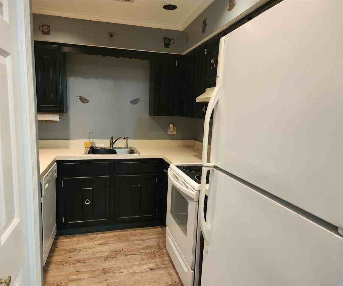 405 Glendale Ave #A5 - Photo 6 of 23