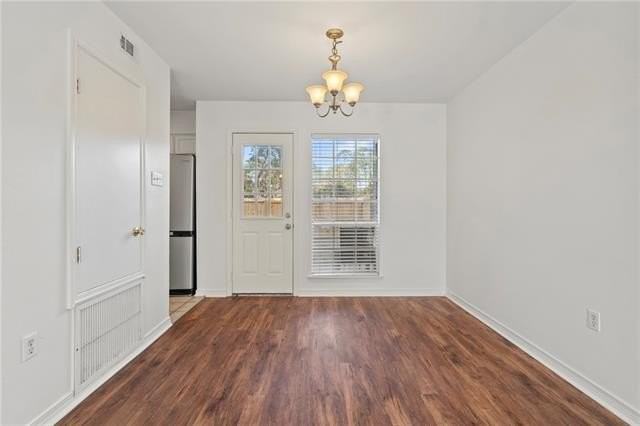 520 Cedarwood Dr #520 - Photo 4 of 12