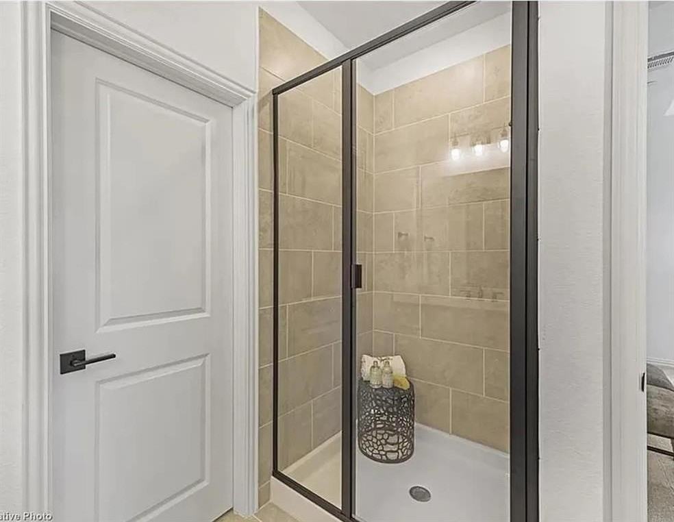 6200 Kings Path - Photo 3 of 19