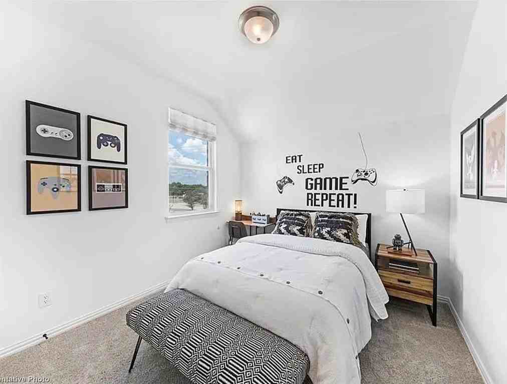 6200 Kings Path - Photo 7 of 19