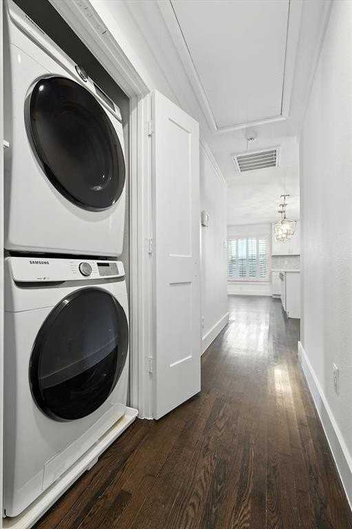 6116 Saint Moritz Ave - Photo 6 of 40