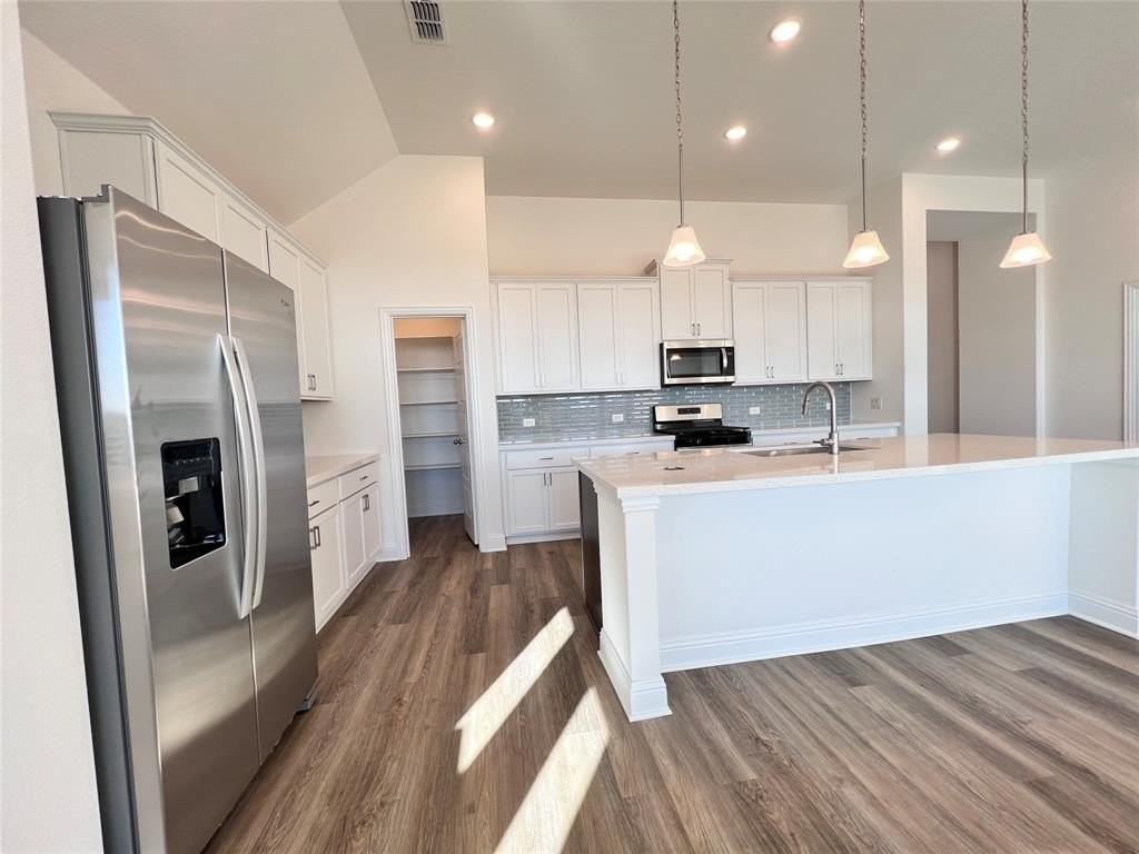 1713 Willowhurst Ln - Photo 5 of 12