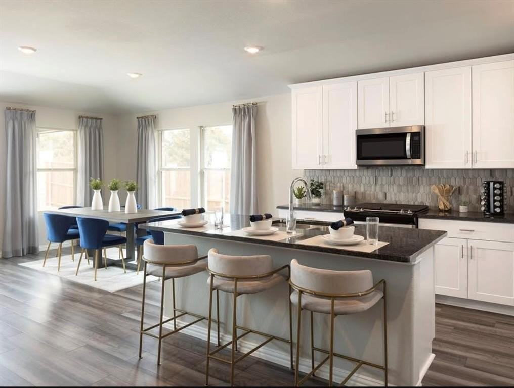 10421 Potawatomi Ln - Photo 3 of 11