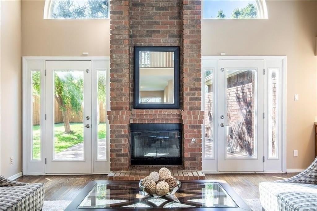 4428 Emerson Dr - Photo 4 of 27