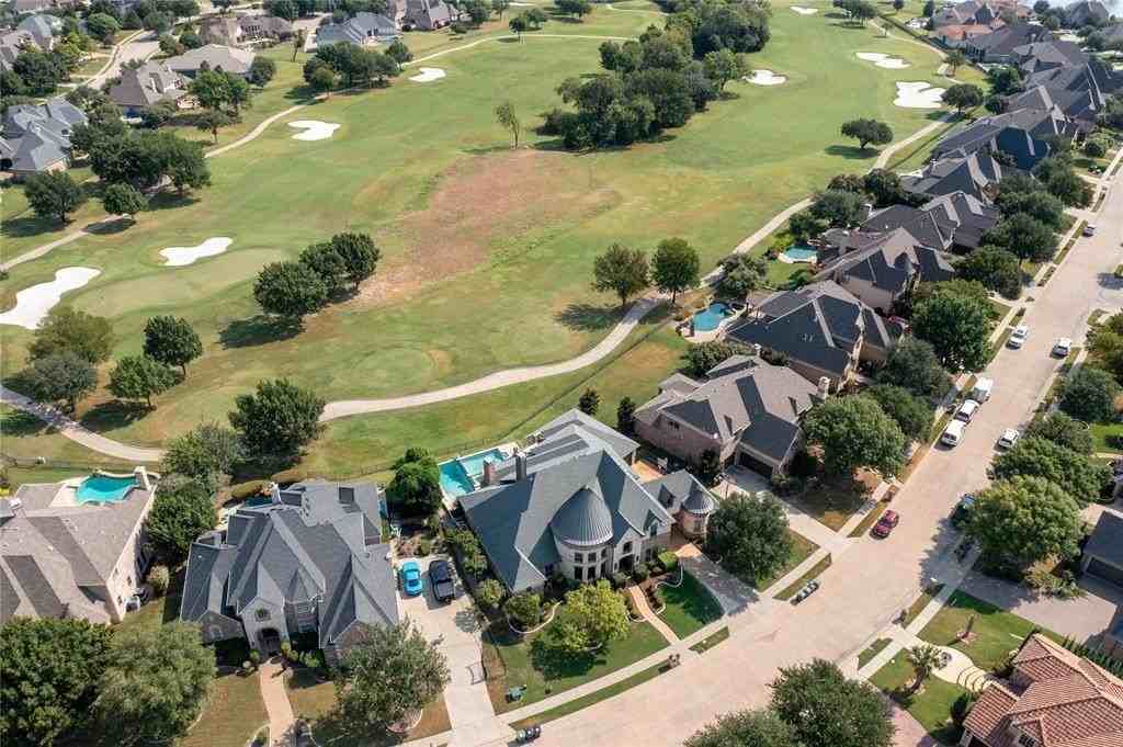 2871 Creekwood Ln - Photo 3 of 40