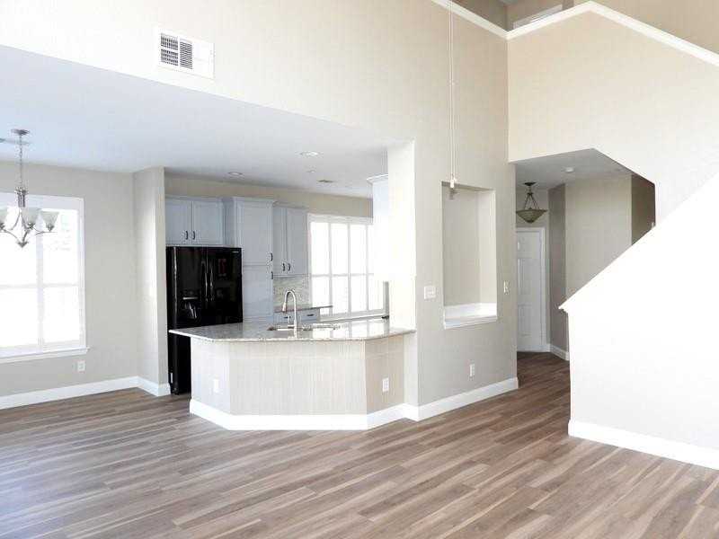 3001 Woodmill Dr - Photo 6 of 15