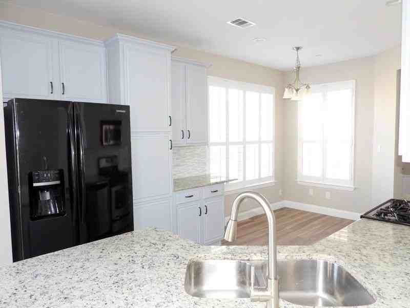 3001 Woodmill Dr - Photo 7 of 15