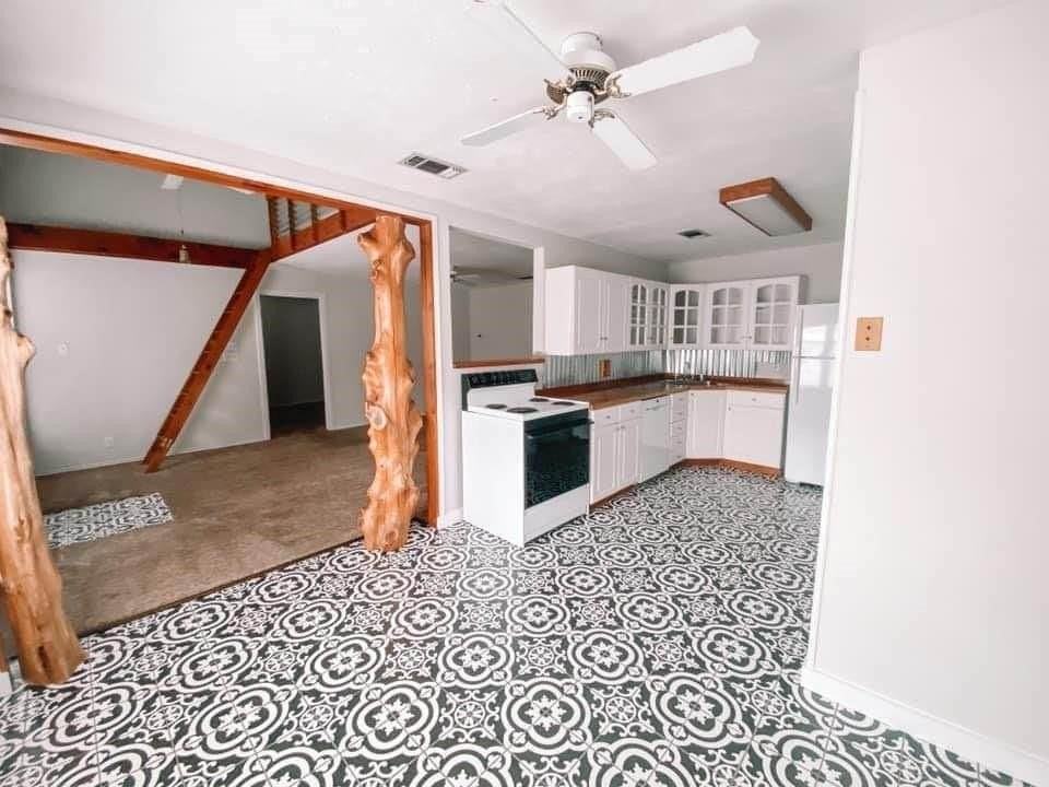 3040 Country Club Rd #C - Photo 7 of 15