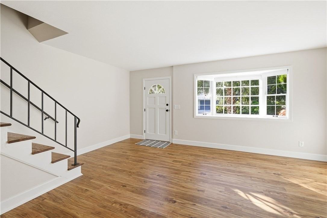 2924 Eagle Dr - Photo 2 of 34