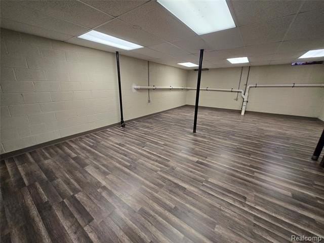 3810 Rochester Rd - Photo 4 of 30