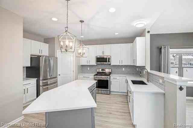 59696 Twin Pines Dr - Photo 3 of 27