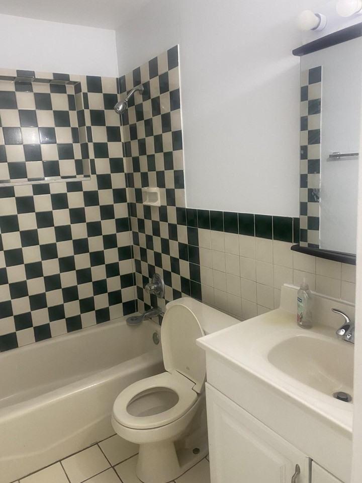 4365 Edward Rd - Photo 6 of 8