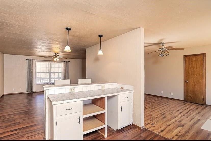 623 W Hartwood Ave - Photo 7 of 18