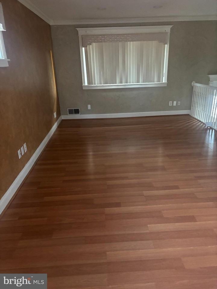 4011 Southend Rd - Photo 4 of 27