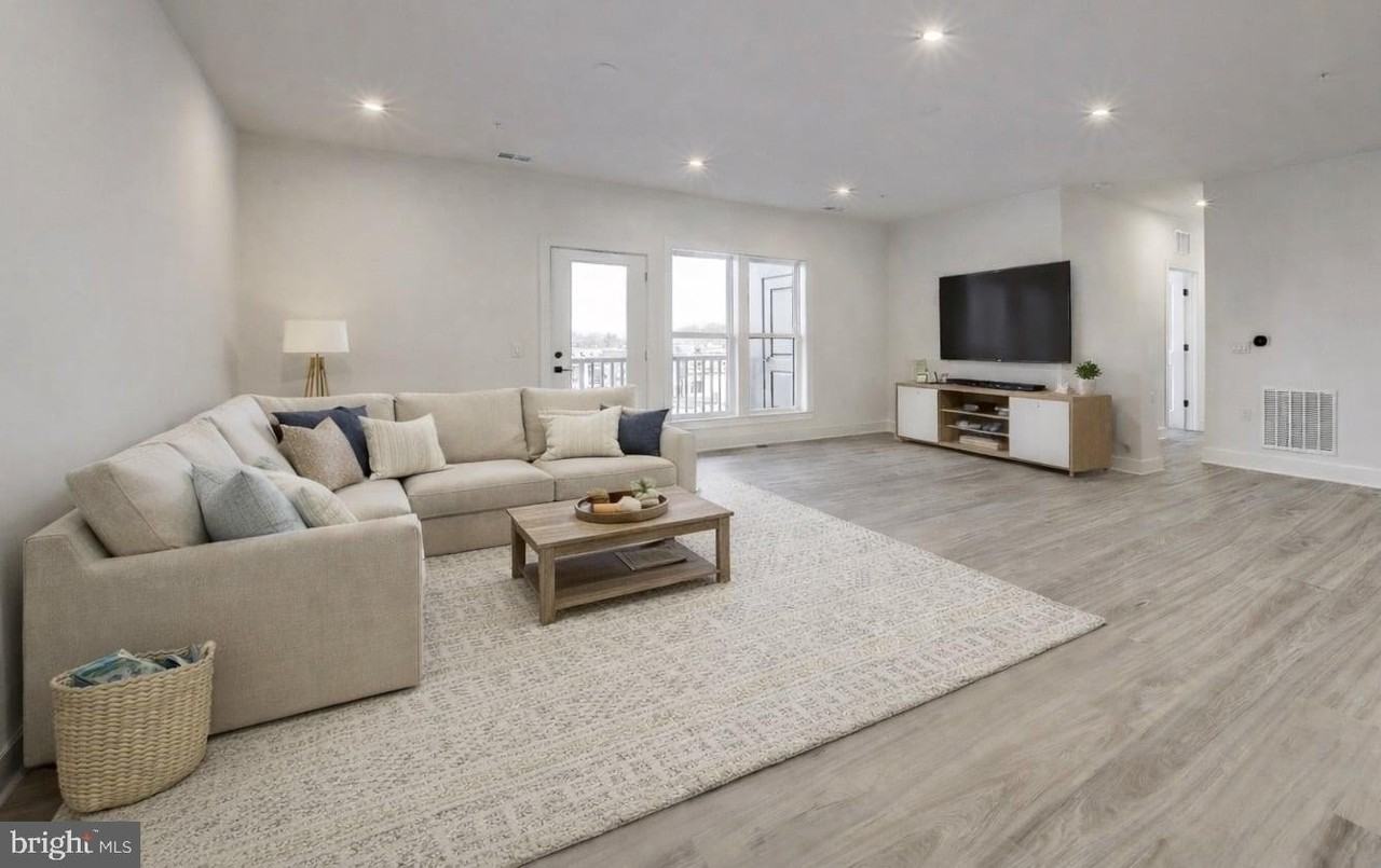 Fortune Ter #505 - Photo 3 of 15