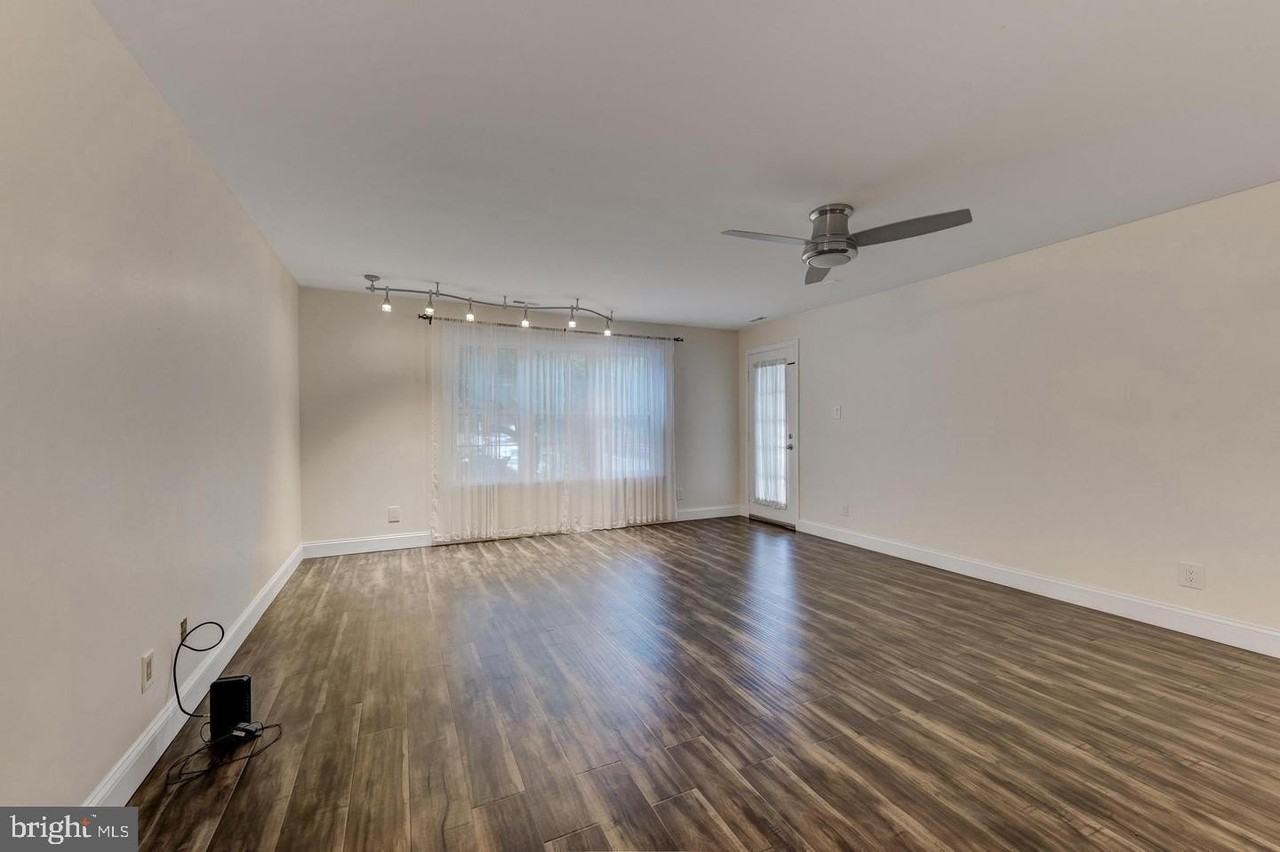 121 Arden Ct Unit A #A - Photo 4 of 19