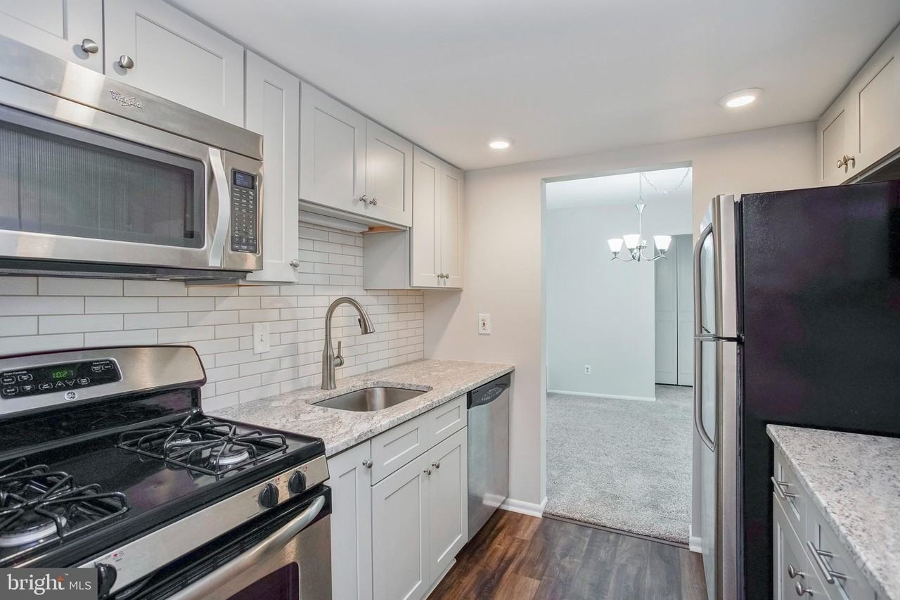 58 Old Forge Xing - Photo 2 of 23