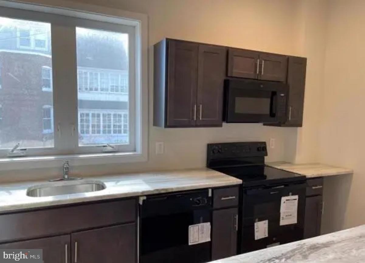 207 South Ave Unit 3 #3 - Photo 2 of 7