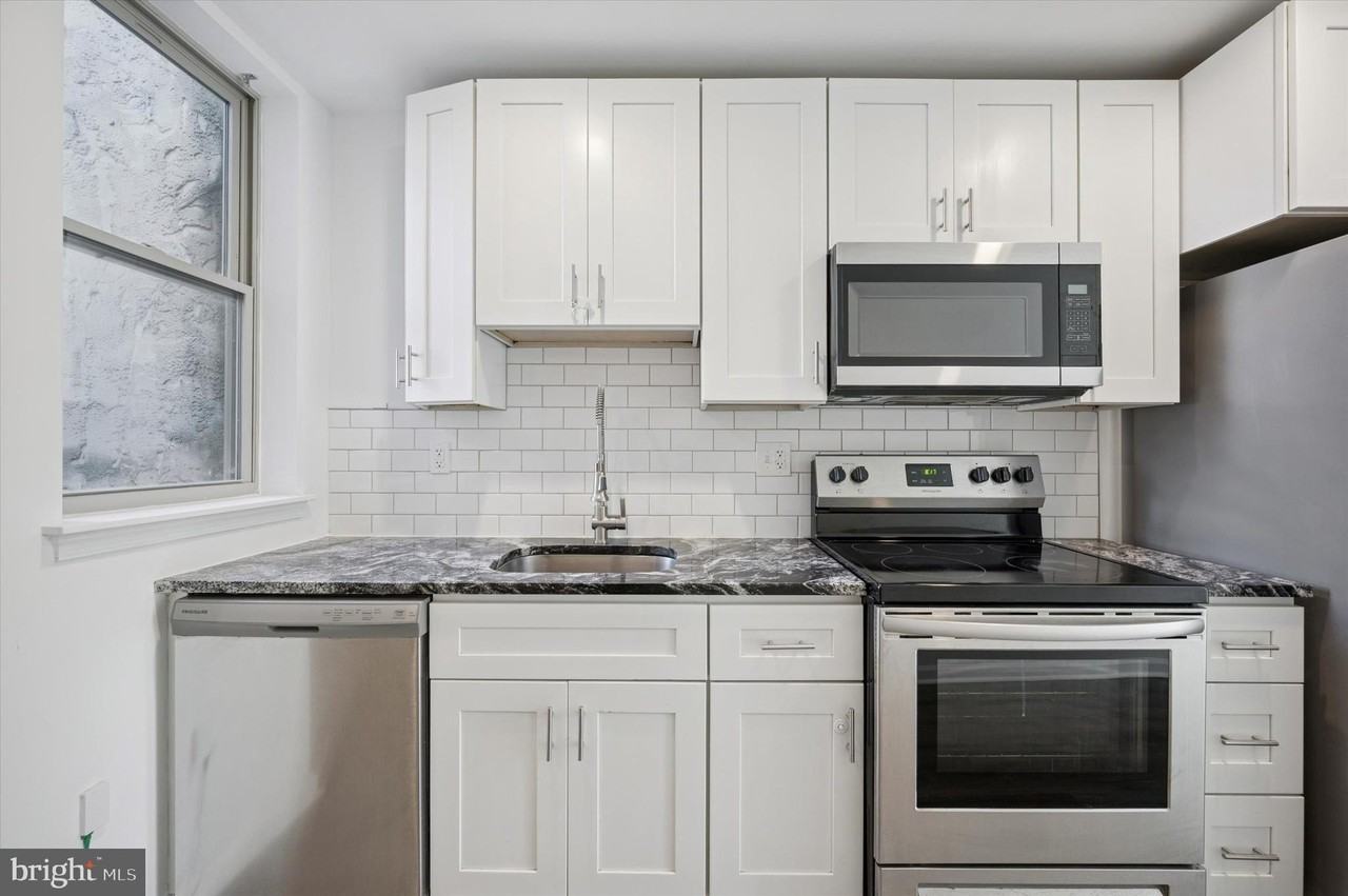 4131 Cambridge St Unit 2 #2 - Photo 5 of 18