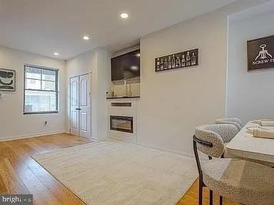 913 S Yewdall St - Photo 5 of 15