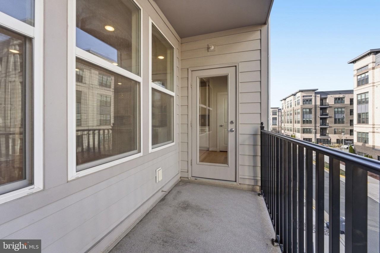 13331 Launders St - Photo 4 of 24