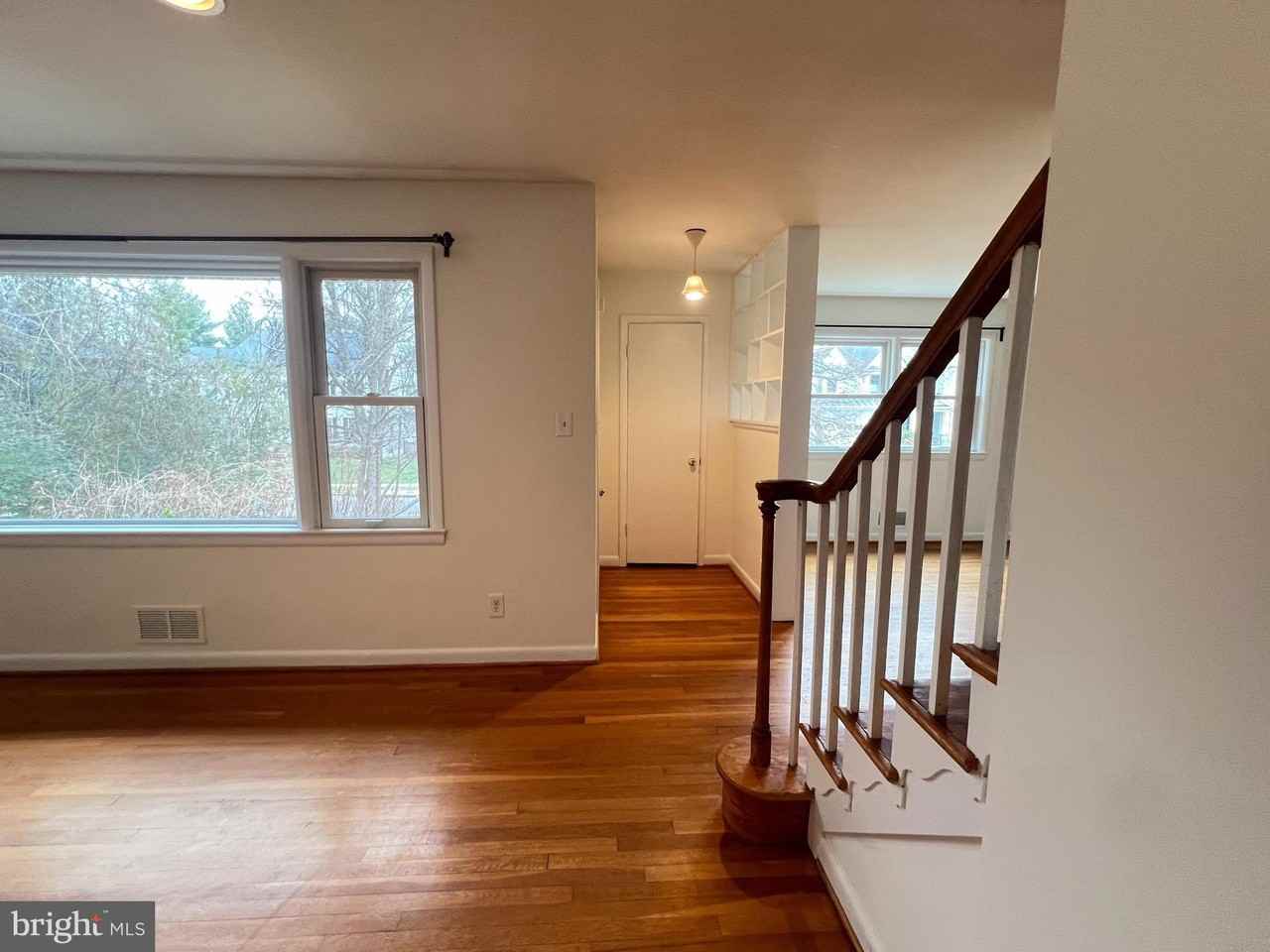 1716 Macon St - Photo 3 of 8