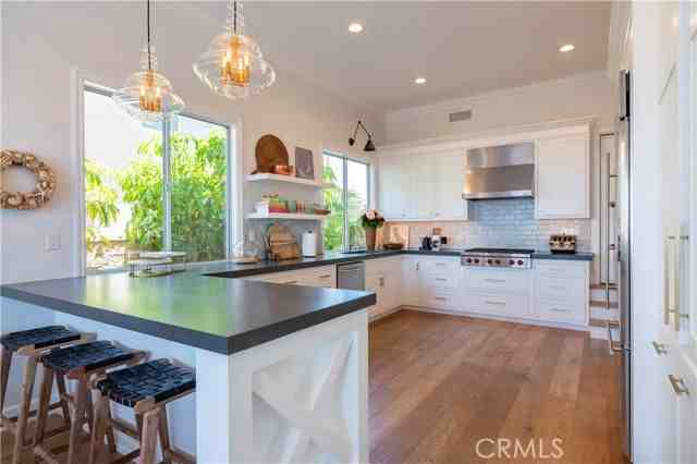 6206 E Cliffway Dr - Photo 4 of 8