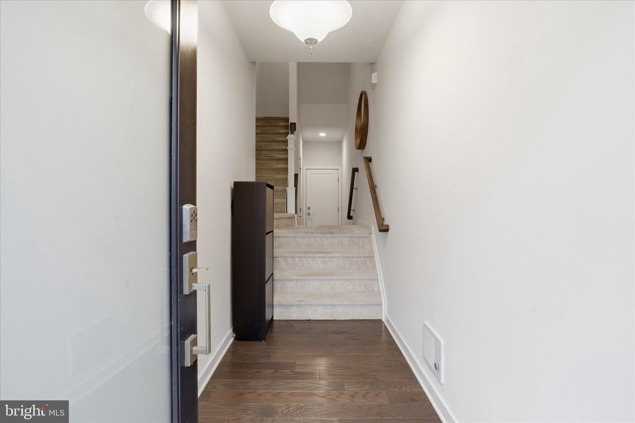 23571 Waterford Downs Ter - Photo 5 of 50