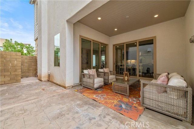 158 Scale - Photo 3 of 8