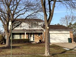 featured image of 898 Portsmouth Dr