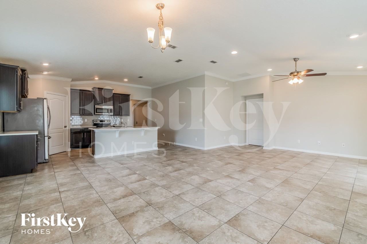 10126 Andean Fox Dr - Photo 4 of 15