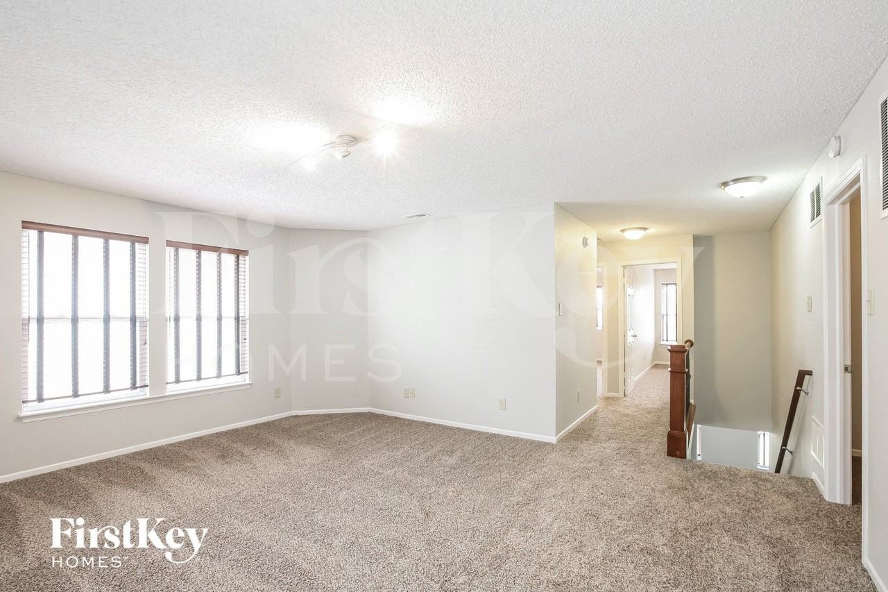 12851 Old Glory Dr - Photo 7 of 15