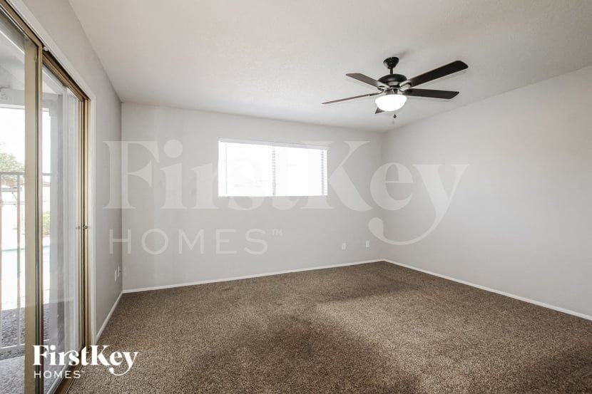 4336 W Carol Ave - Photo 7 of 15