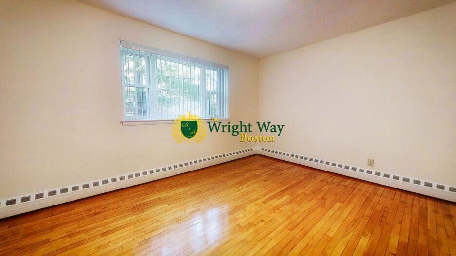 1138 Commonwealth Ave #2 - Photo 5 of 8