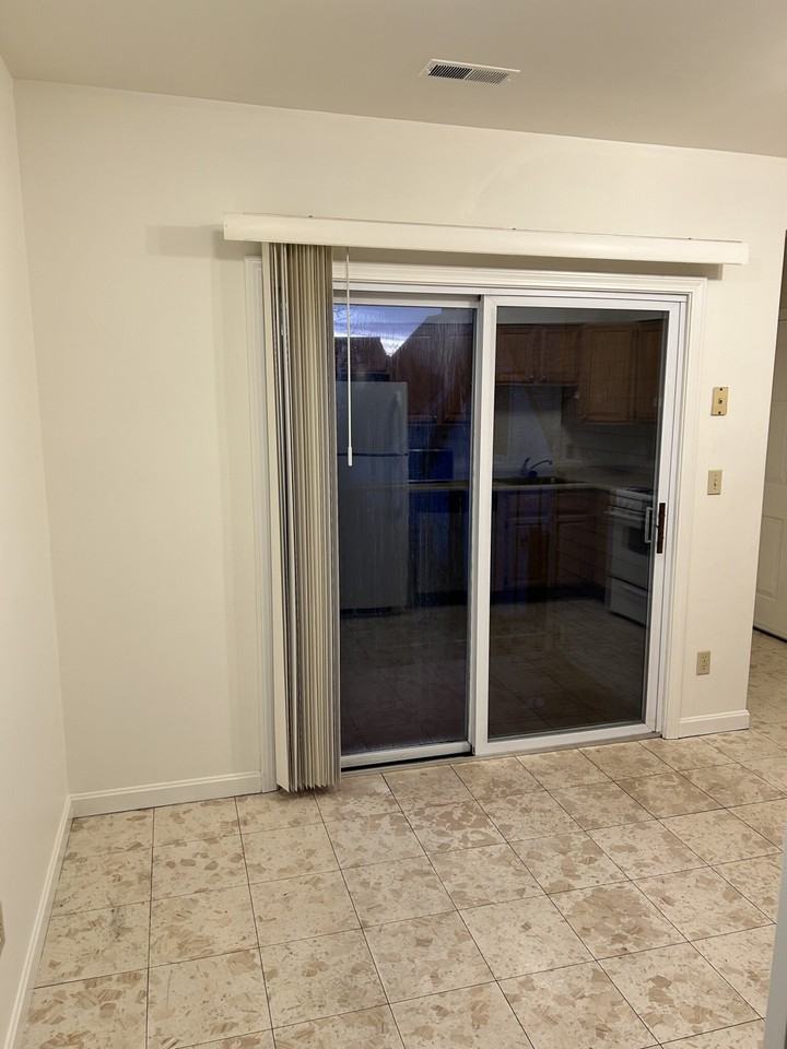 13 Morgan Pl #6 - Photo 4 of 25