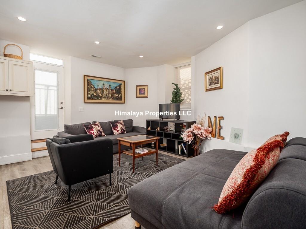 5 Buckley Ave #U1 - Photo 4 of 15