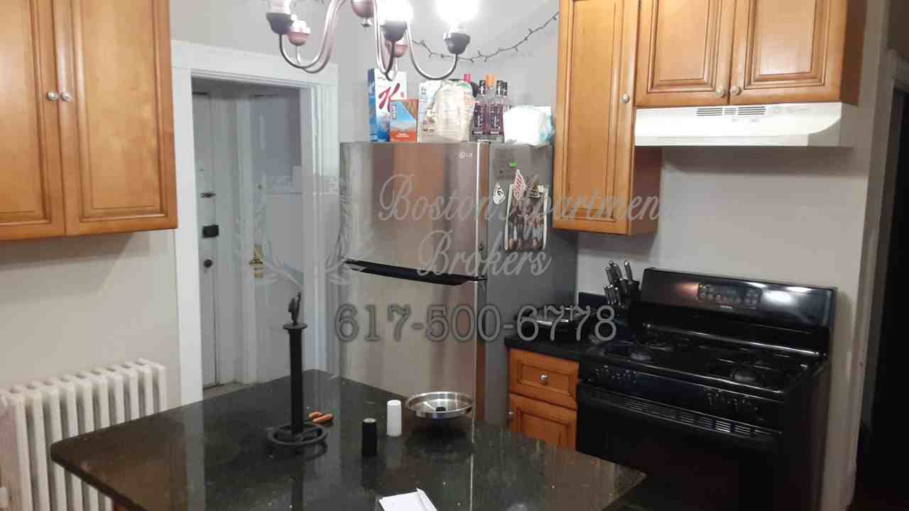 48 Cherokee St #3 - Photo 2 of 23